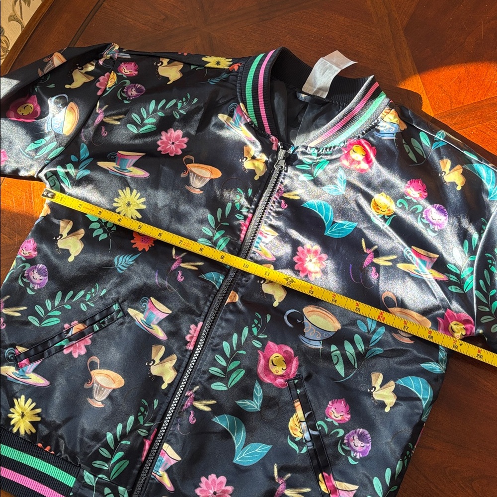 Disney ILY 4Ever The Mad Tea Party Teacups jacket - Picture 4 of 4